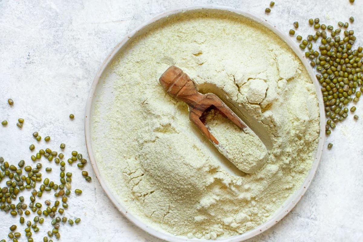 Moong Dal Flour (green)